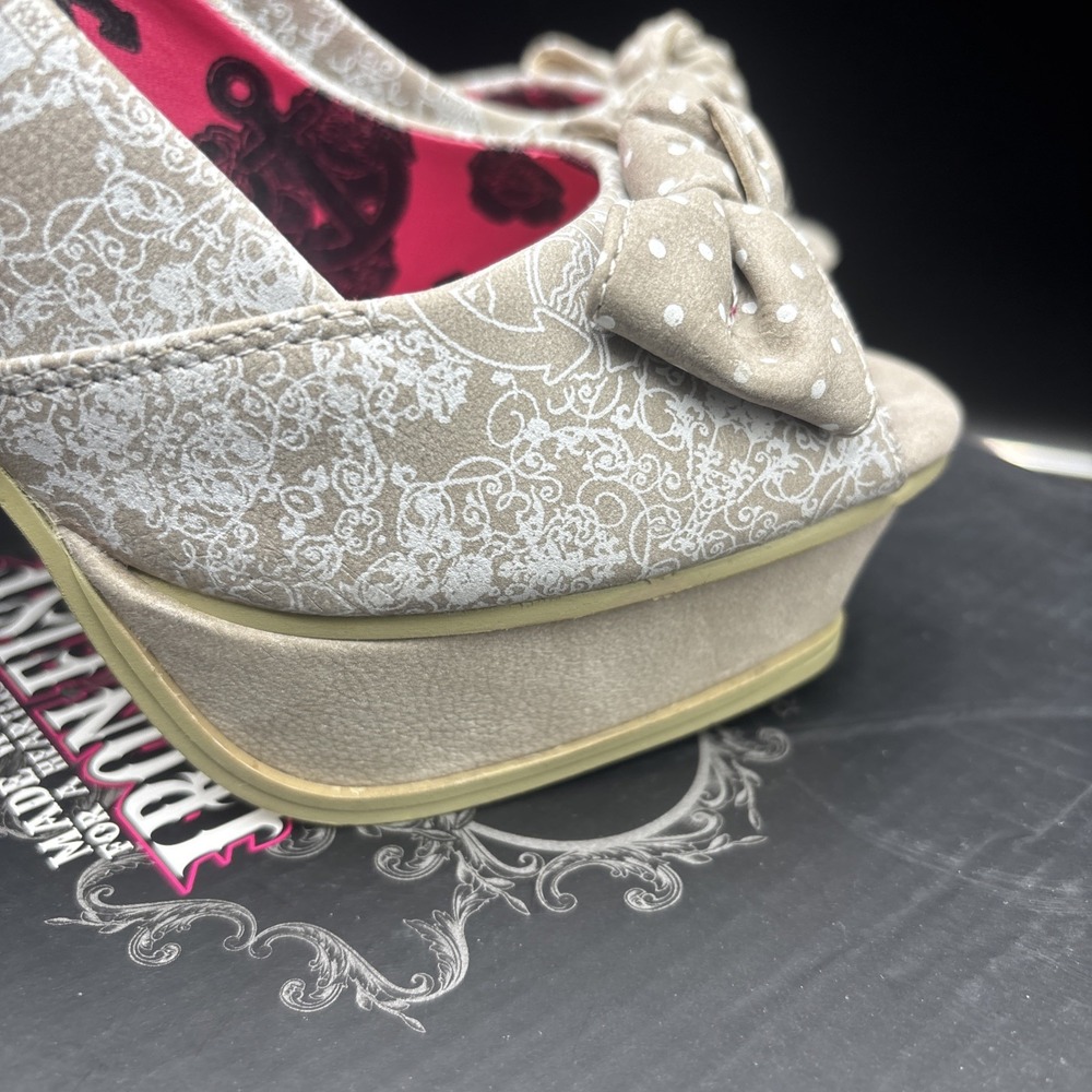 IRON FIST Women Booze Cruise Stone Beige Platform Heel US Size 6 Bow Peep Toe - Picture 6 of 6